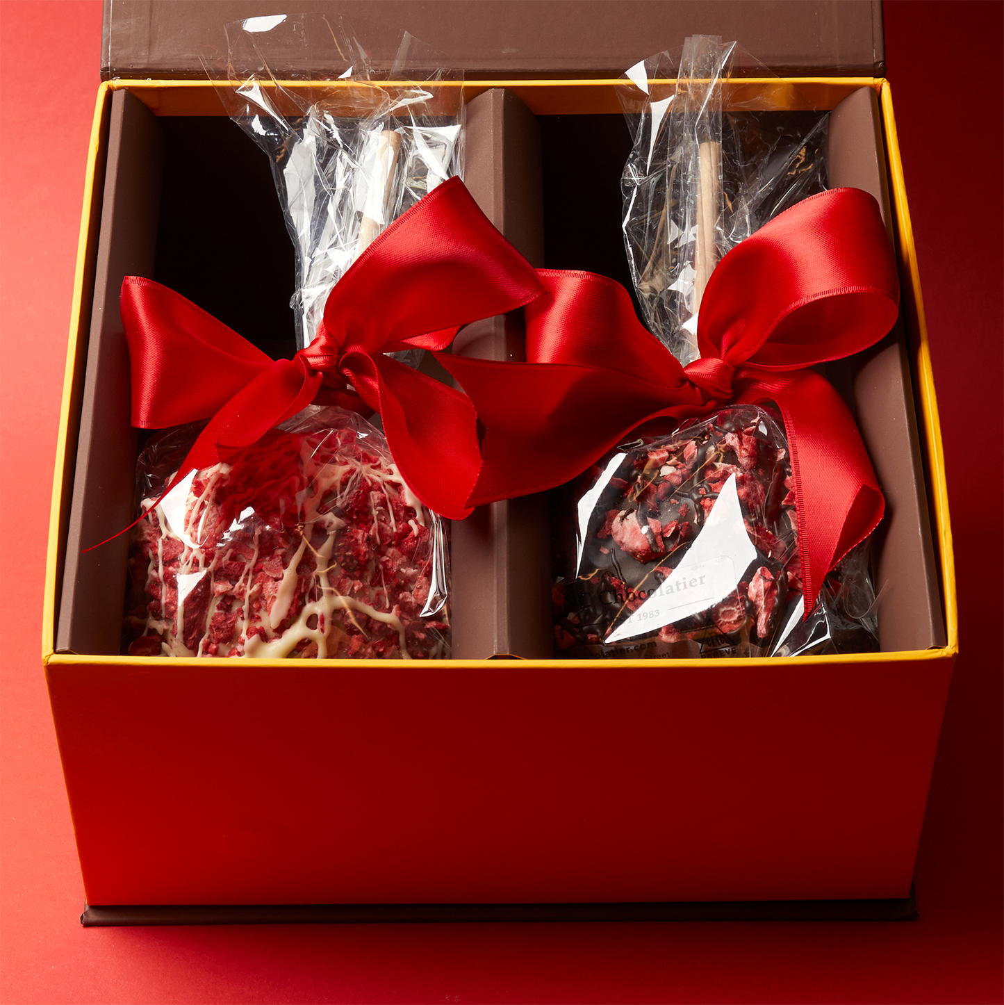 Chocolate Strawberry Apple Gift Box — Kosher Caramel Apples | Valentine's Day | NC Chocolatier Artisan